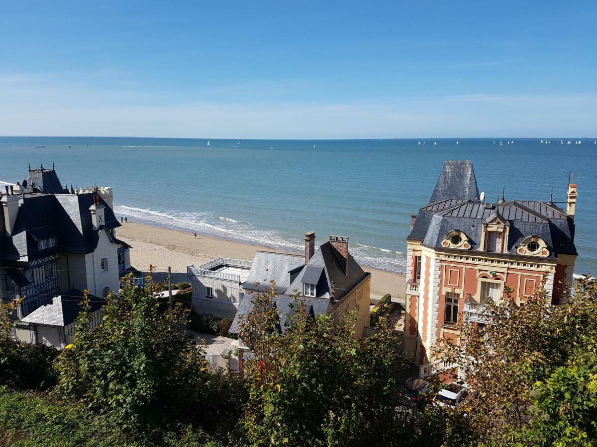 Duplex 50 M2 Au Pied Des Planches Apartment Trouville-sur-Mer Exterior photo