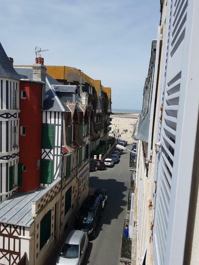 Duplex 50 M2 Au Pied Des Planches Apartment Trouville-sur-Mer Exterior photo